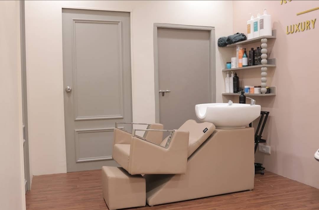 Hair wash and treatment station used for the Korean Organic Hair Ritual Spa